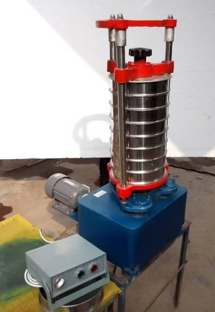 標準自動(dòng)振篩機安裝和保養